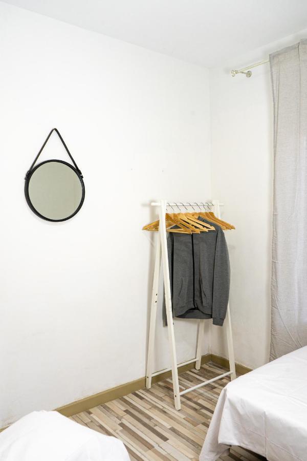 Centrico Alojamiento En Toledo By Bebalmy Apartment Exterior foto