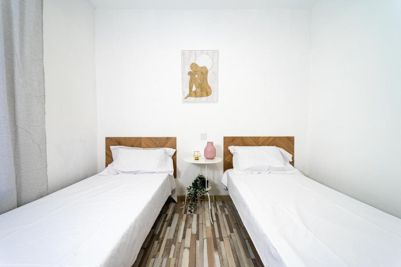 Centrico Alojamiento En Toledo By Bebalmy Apartment Exterior foto