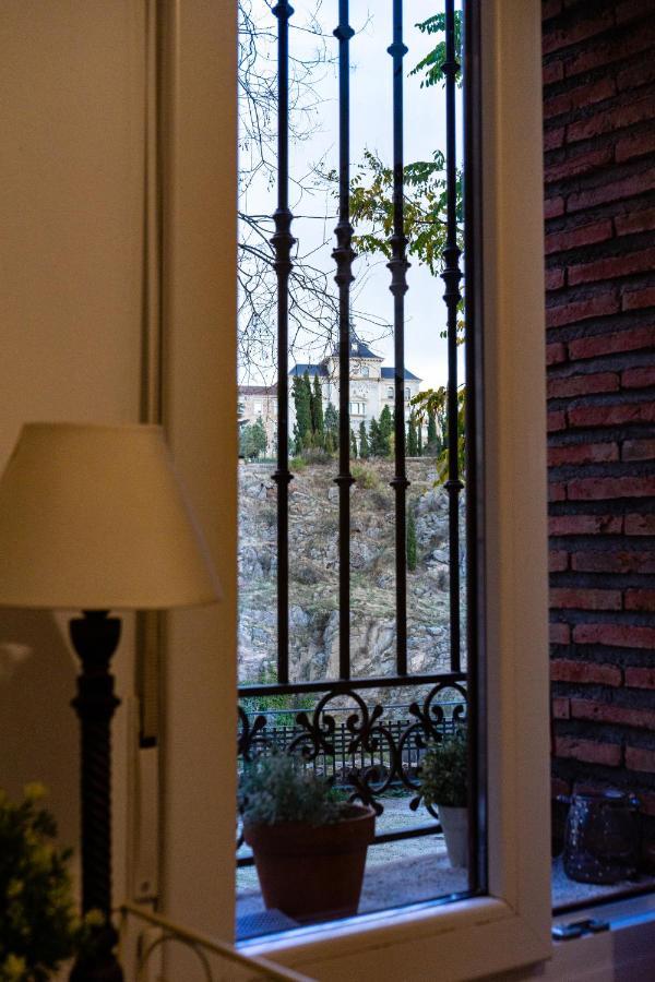 Centrico Alojamiento En Toledo By Bebalmy Apartment Exterior foto