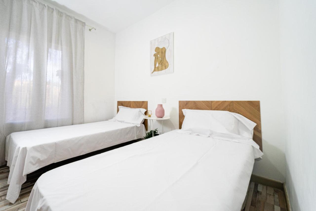 Centrico Alojamiento En Toledo By Bebalmy Apartment Exterior foto