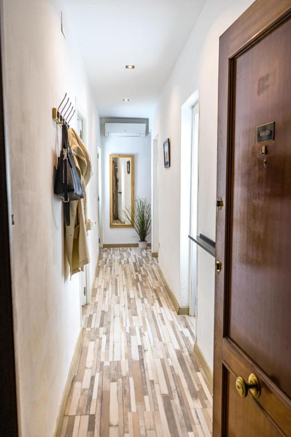 Centrico Alojamiento En Toledo By Bebalmy Apartment Exterior foto