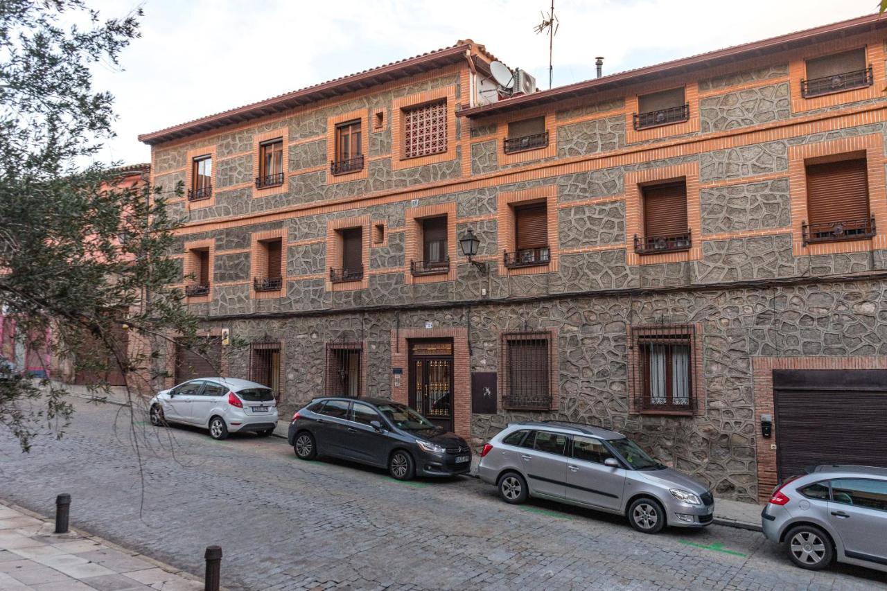 Centrico Alojamiento En Toledo By Bebalmy Apartment Exterior foto